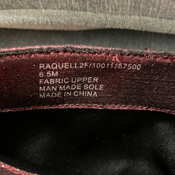 Elegant Burgundy Women's Boots - Picture 8 of 12